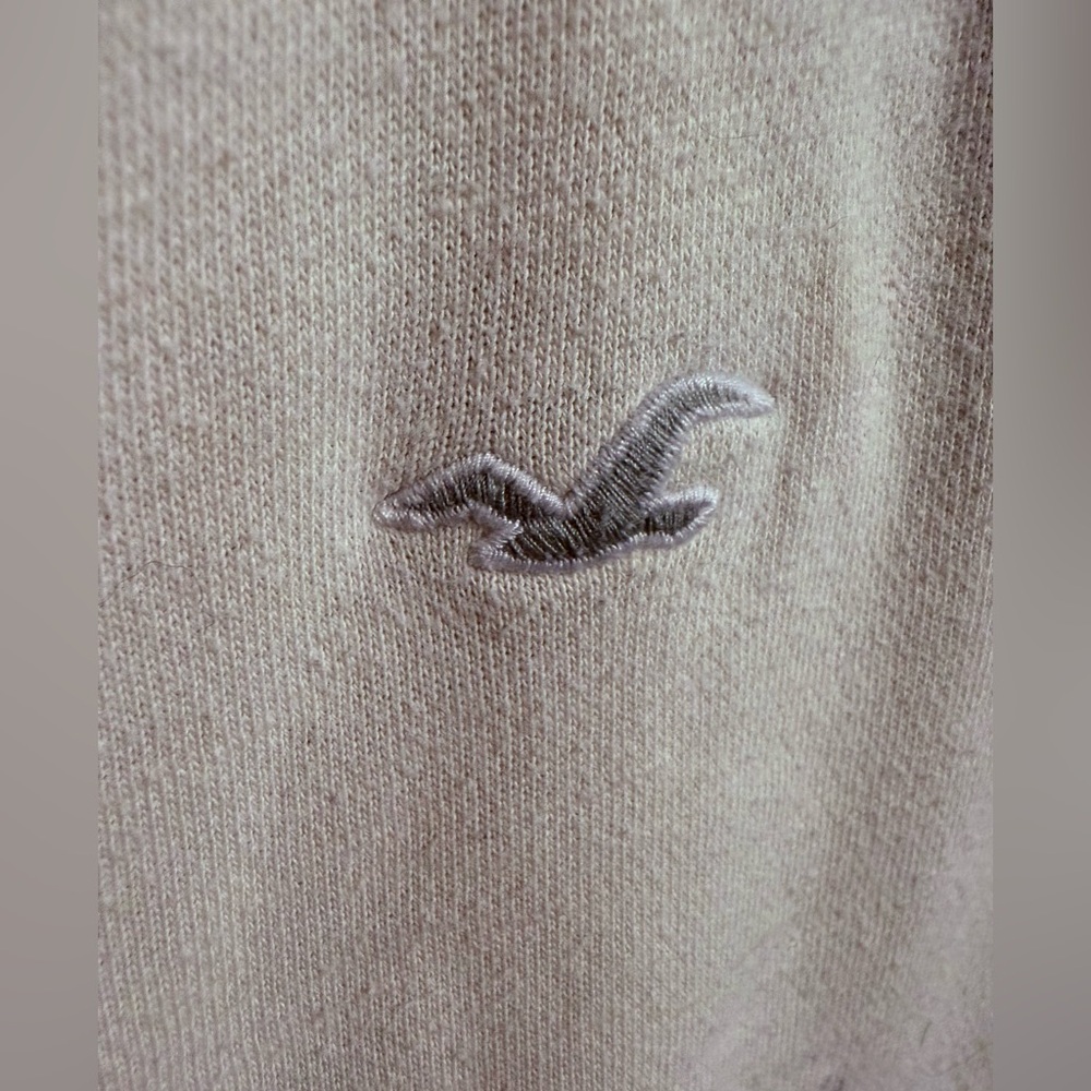 Hollister Off-White sweatshirt - Picture 3 of 4